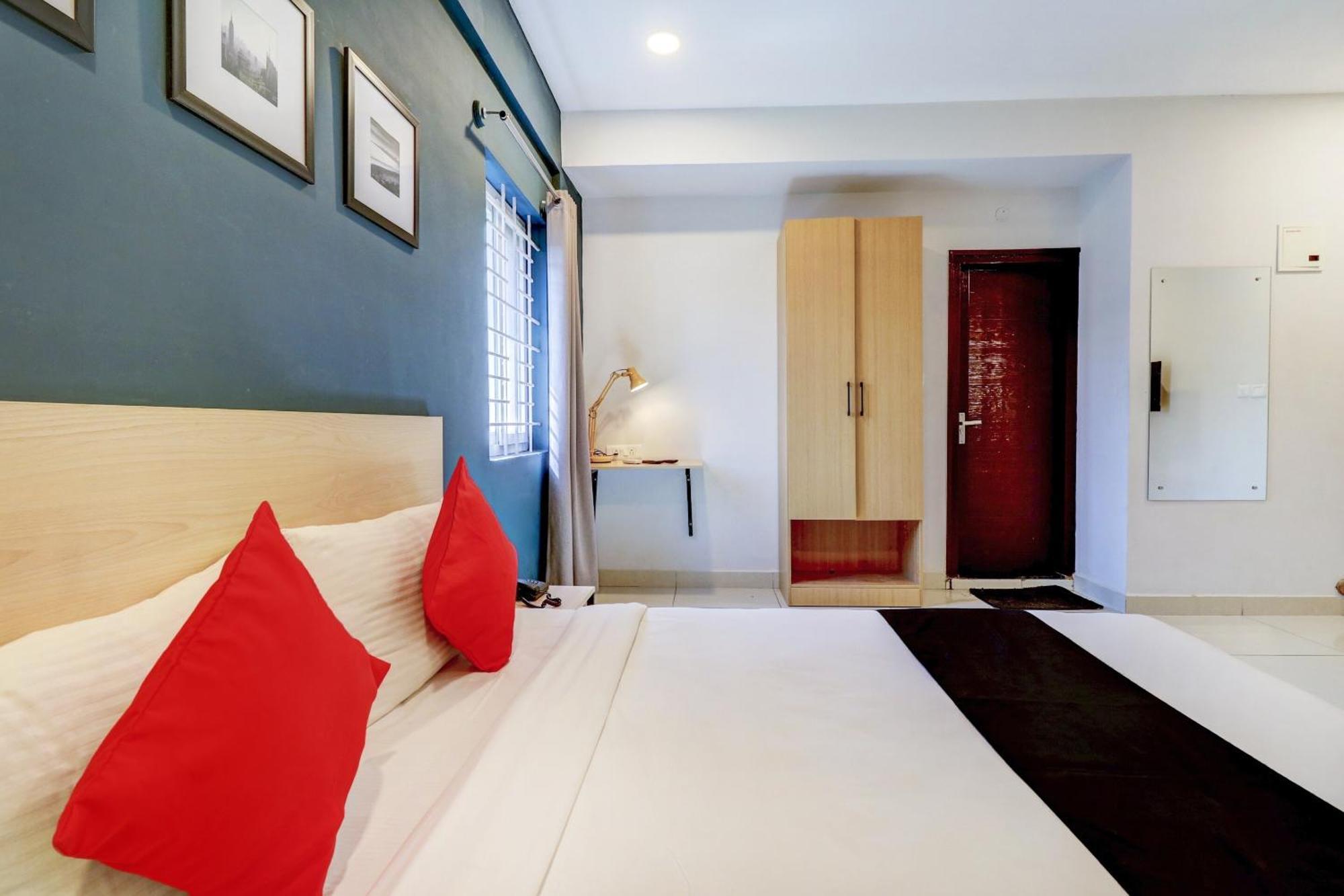 Silver Suites Bangalore Exterior foto